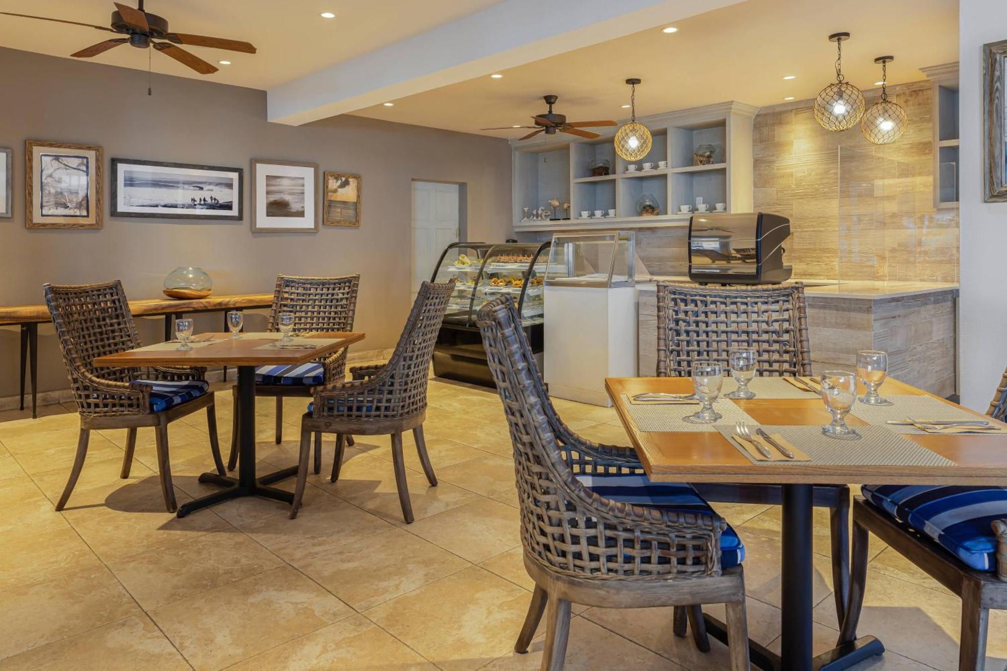 Waves Resort & Spa, Barbados, An Autograph Collection All-Inclusive Resort Saint James Eksteriør billede