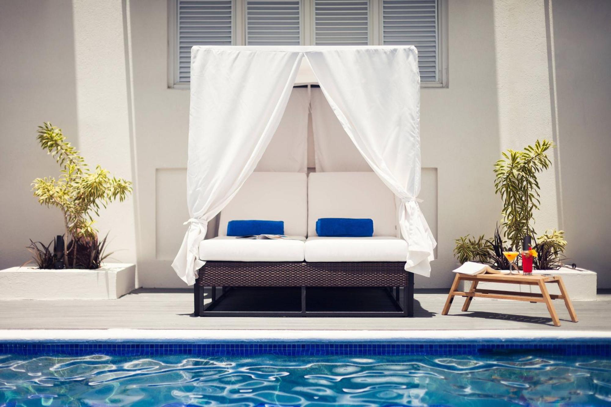Waves Resort & Spa, Barbados, An Autograph Collection All-Inclusive Resort Saint James Eksteriør billede