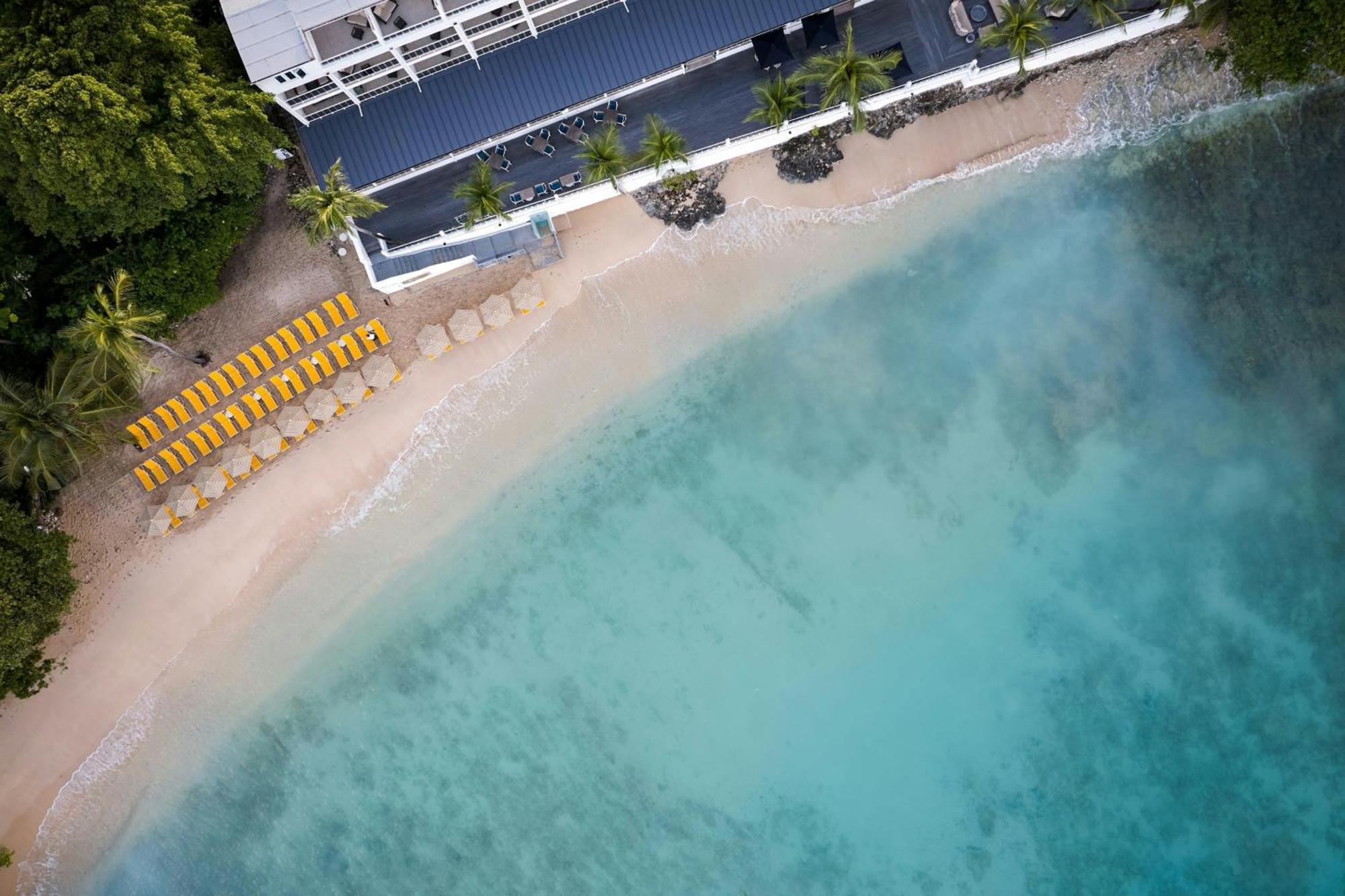 Waves Resort & Spa, Barbados, An Autograph Collection All-Inclusive Resort Saint James Eksteriør billede